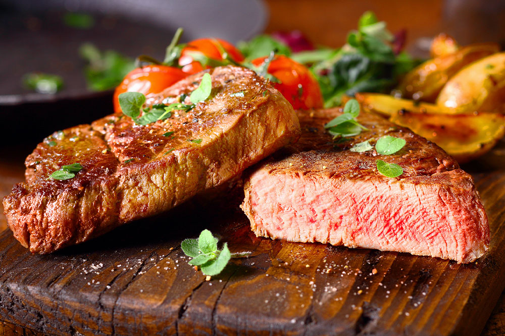 Human foods that are safe for cats